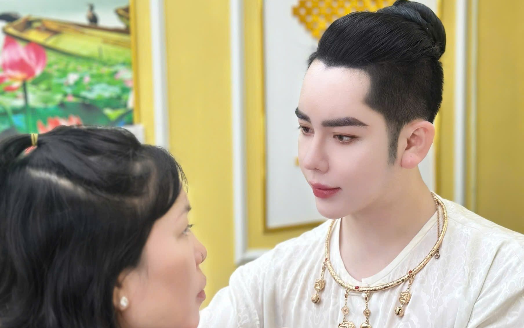 Viện thẩm mỹ Cậu Hy: "Một đôi chân mày đẹp sẽ phụ thuộc vào rất nhiều yếu tố"