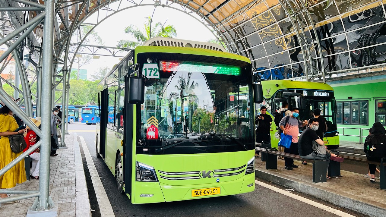 TPHCM đầu tư 4 nhà giữ xe cao tầng cho xe buýt - Ảnh 1.