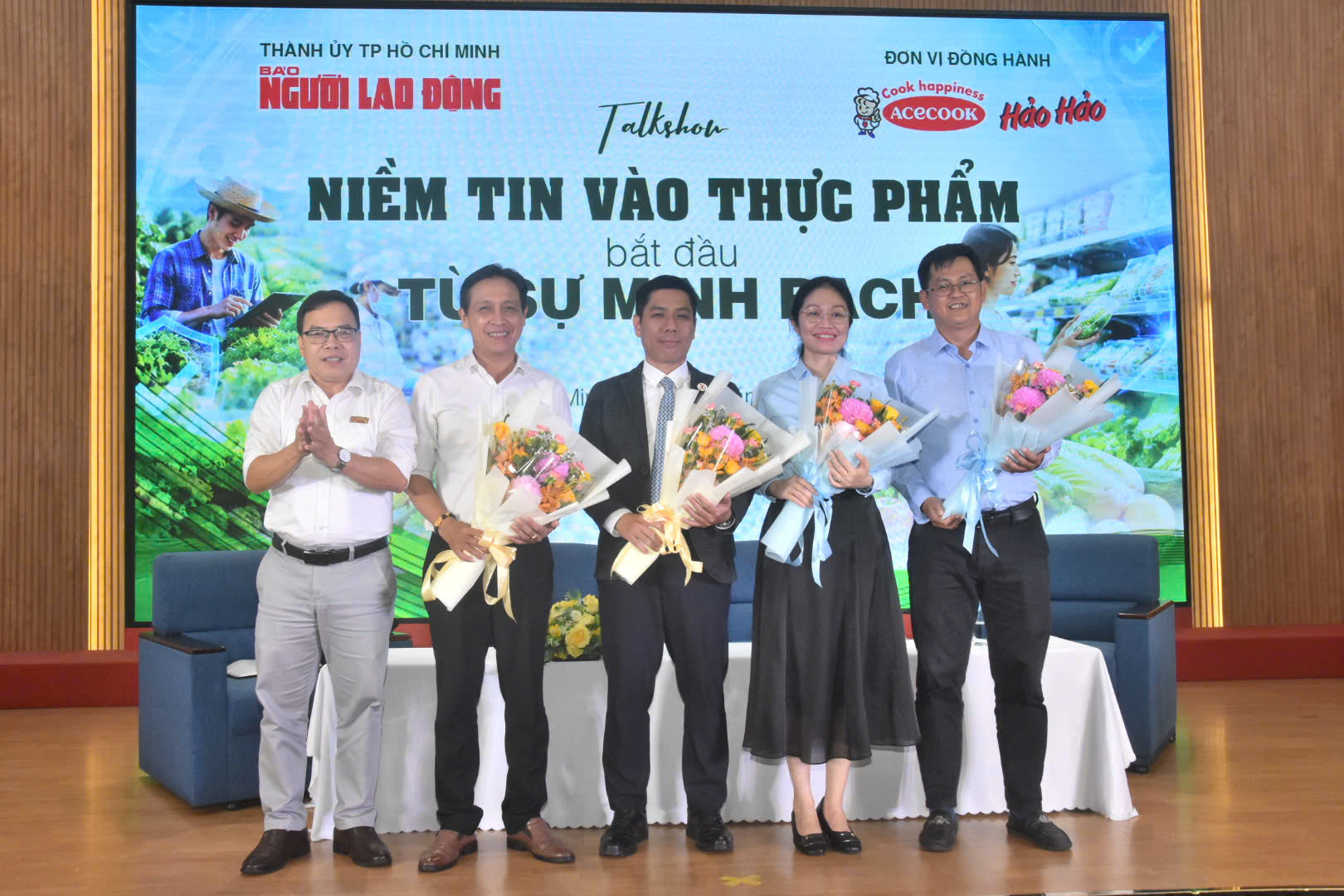 Niềm tin vào thực phẩm bắt đầu từ sự minh bạch - Ảnh 1.