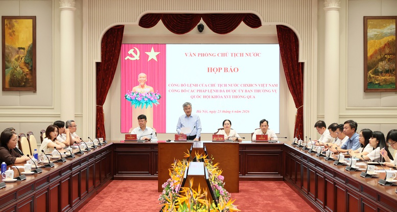 Công bố lệnh Chủ tịch nước về 2 Pháp lệnh thúc đẩy chuyển đổi số 2026 - Ảnh 1.