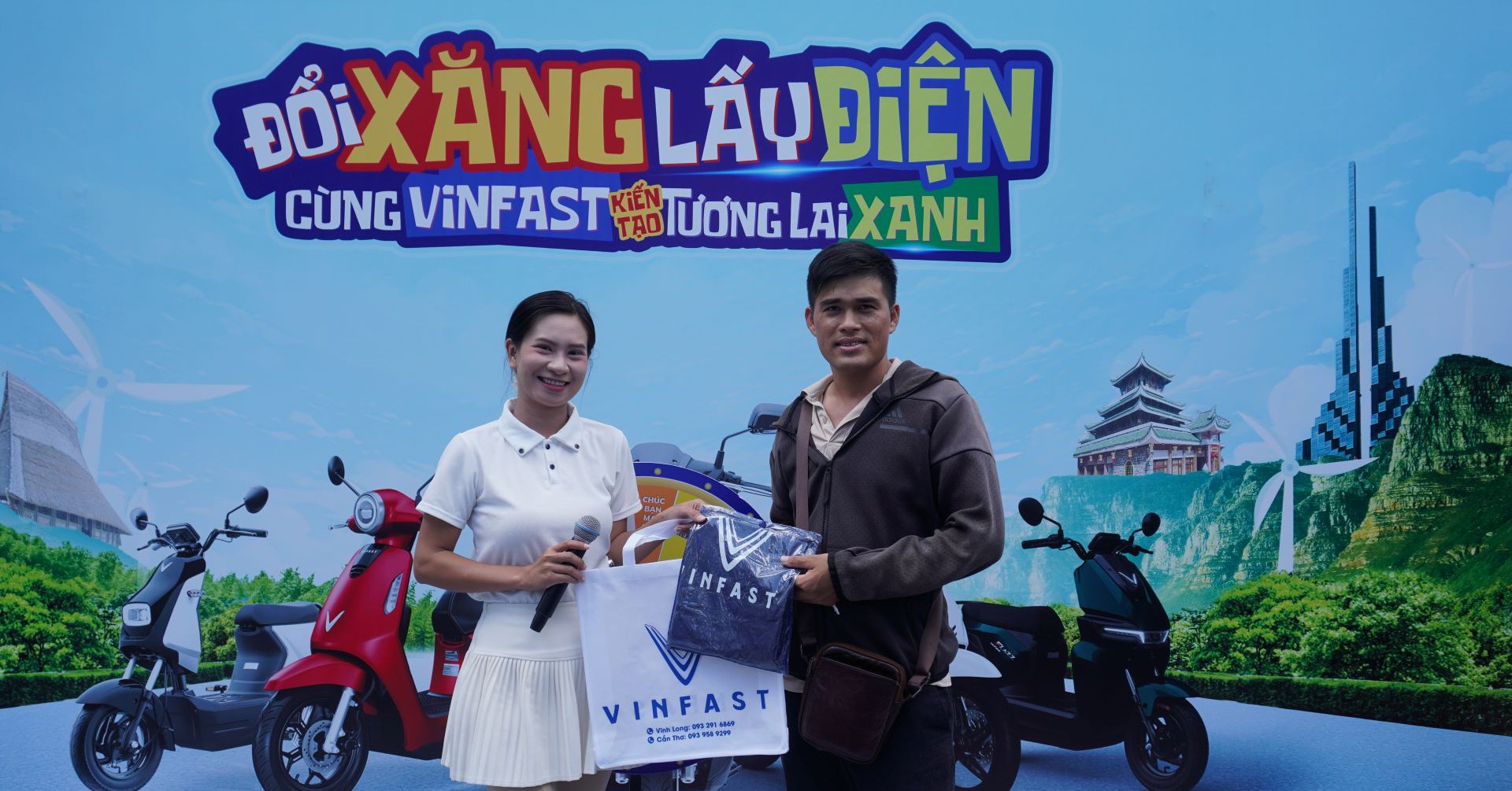Đổi xăng lấy điện: Khách hàng Vĩnh Long “chốt” xe máy điện VinFast chỉ sau 10 phút lái thử