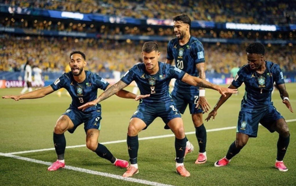 Brazil quyết vượt kh&oacute; v&ograve;ng bảng - Ảnh 1.