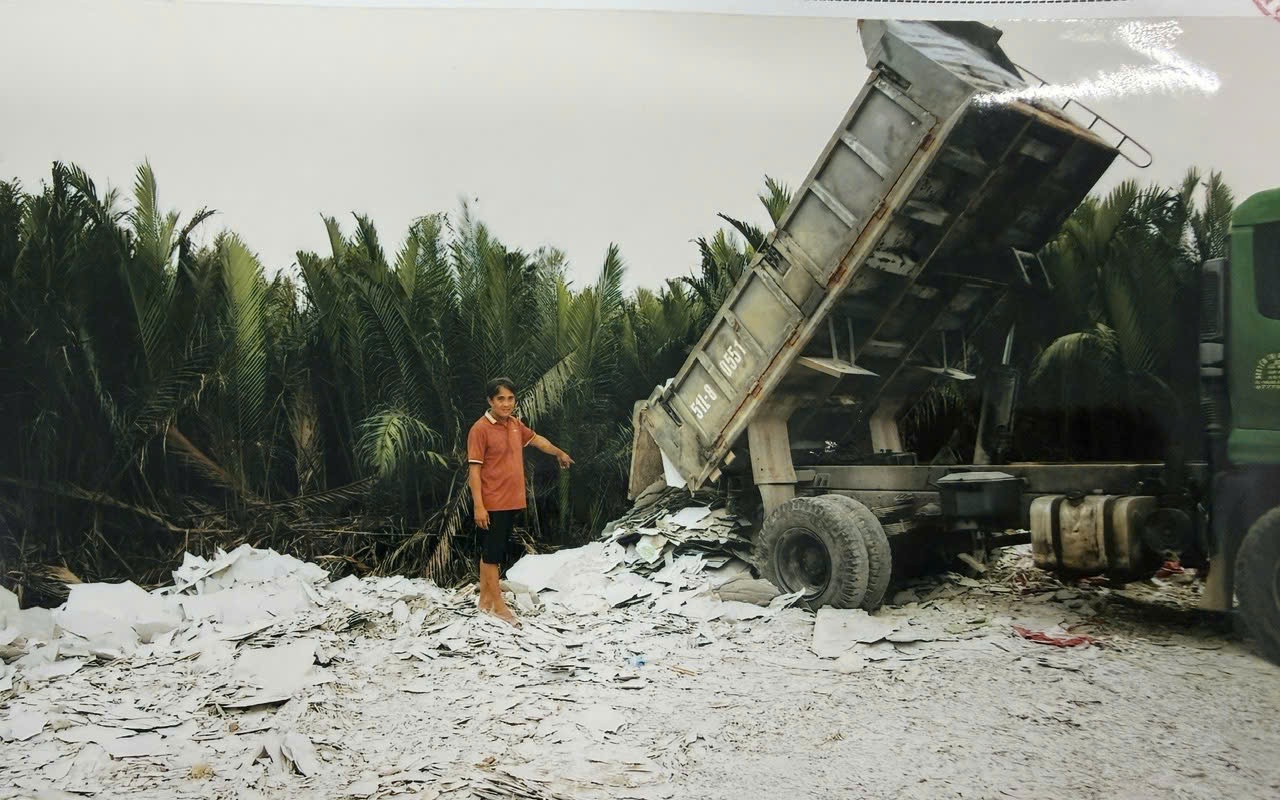 Lừa đảo c&aacute;n bộ Bộ C&ocirc;ng an: Hai đối tượng chiếm đoạt 3 tỉ đồng tại T&acirc;y Ninh - Ảnh 2.