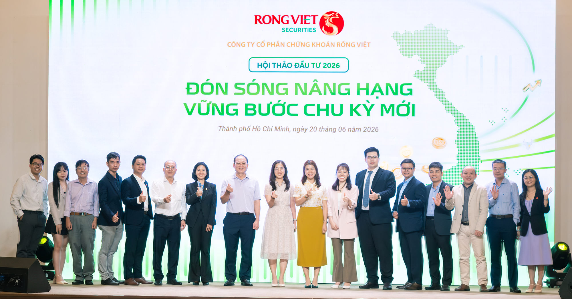 Rồng Việt tổ chức thành công Hội thảo đầu tư 2026 “Đón sóng nâng hạng - Vững bước chu kỳ mới”
