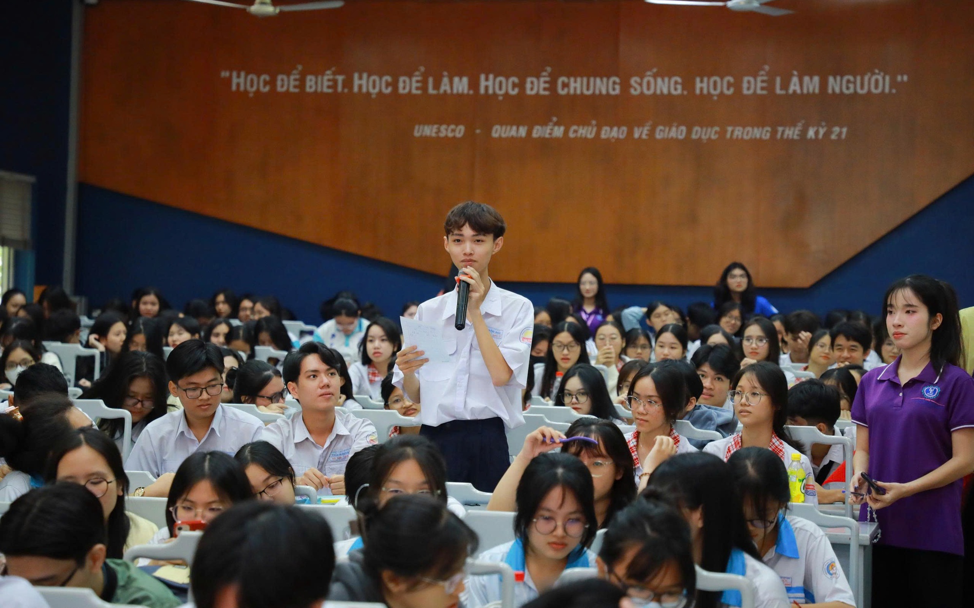 Hiệu trưởng Trường ĐH Luật TPHCM đề nghị c&aacute;c nh&acirc;n đặt ra 3 c&acirc;u hỏi trước khi xử l&yacute; dữ liệu - Ảnh 3.