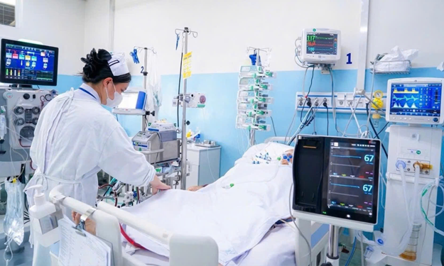 20 ca ngừng tim được cứu sống nhờ kỹ thuật E-CPR - Ảnh 1.