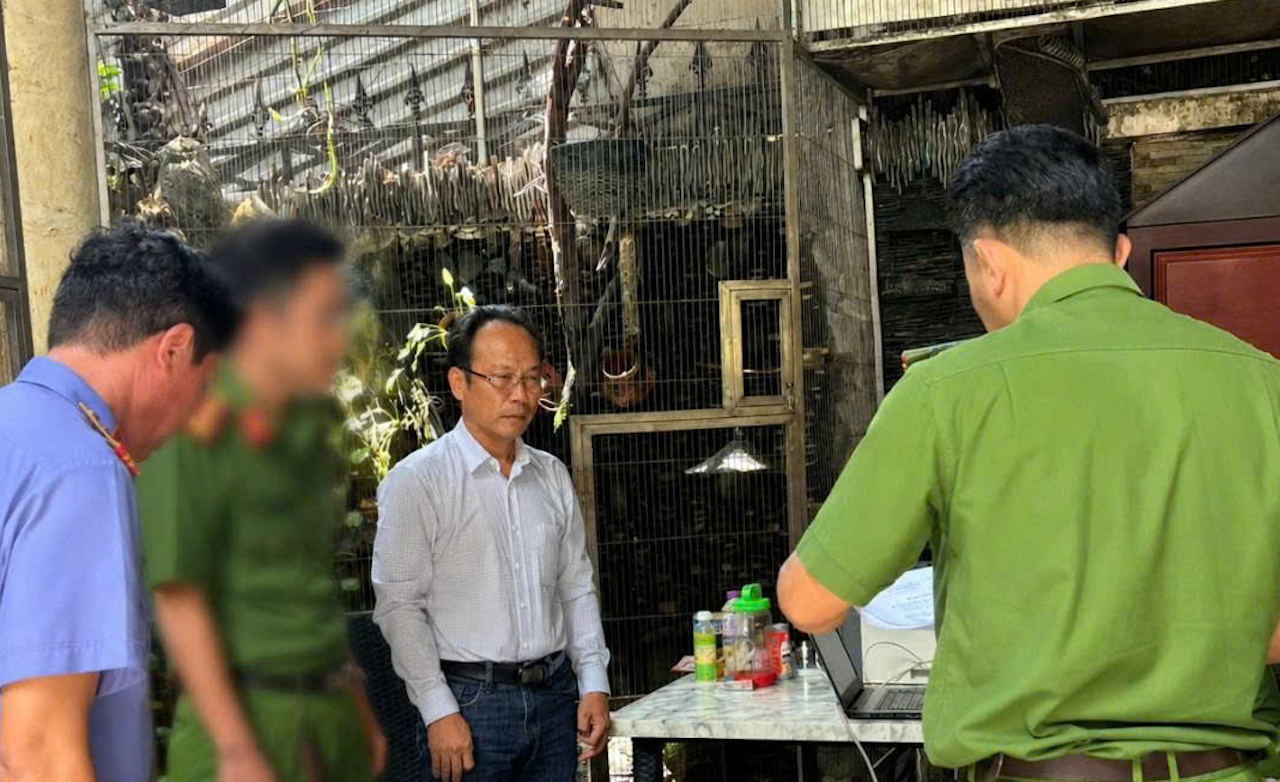 Hàng triệu sản phẩm nước yến giả bị niêm phong tại Vĩnh Long năm 2026 - Ảnh 4.
