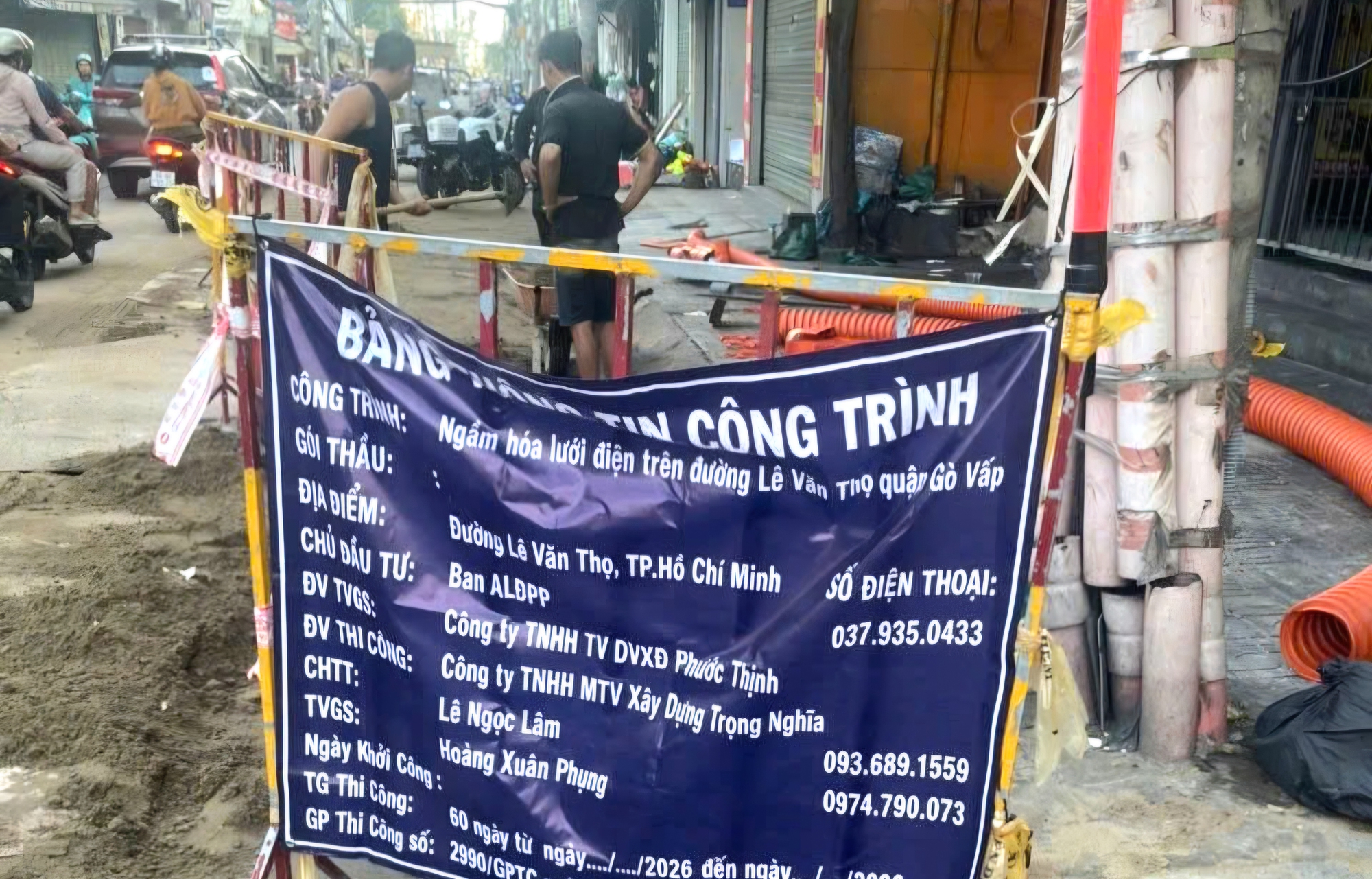 CSGT phát hiện nhiều lỗi của công trình thi công ở TPHCM - Ảnh 1.