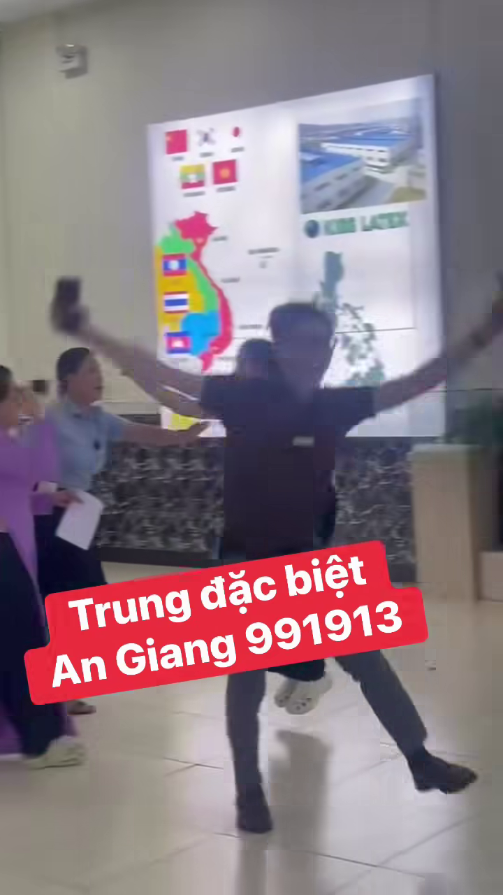 Diễn biến mới vụ clip trúng độc đắc xổ số miền Nam gây “bão” mạng xã hội - Ảnh 2.