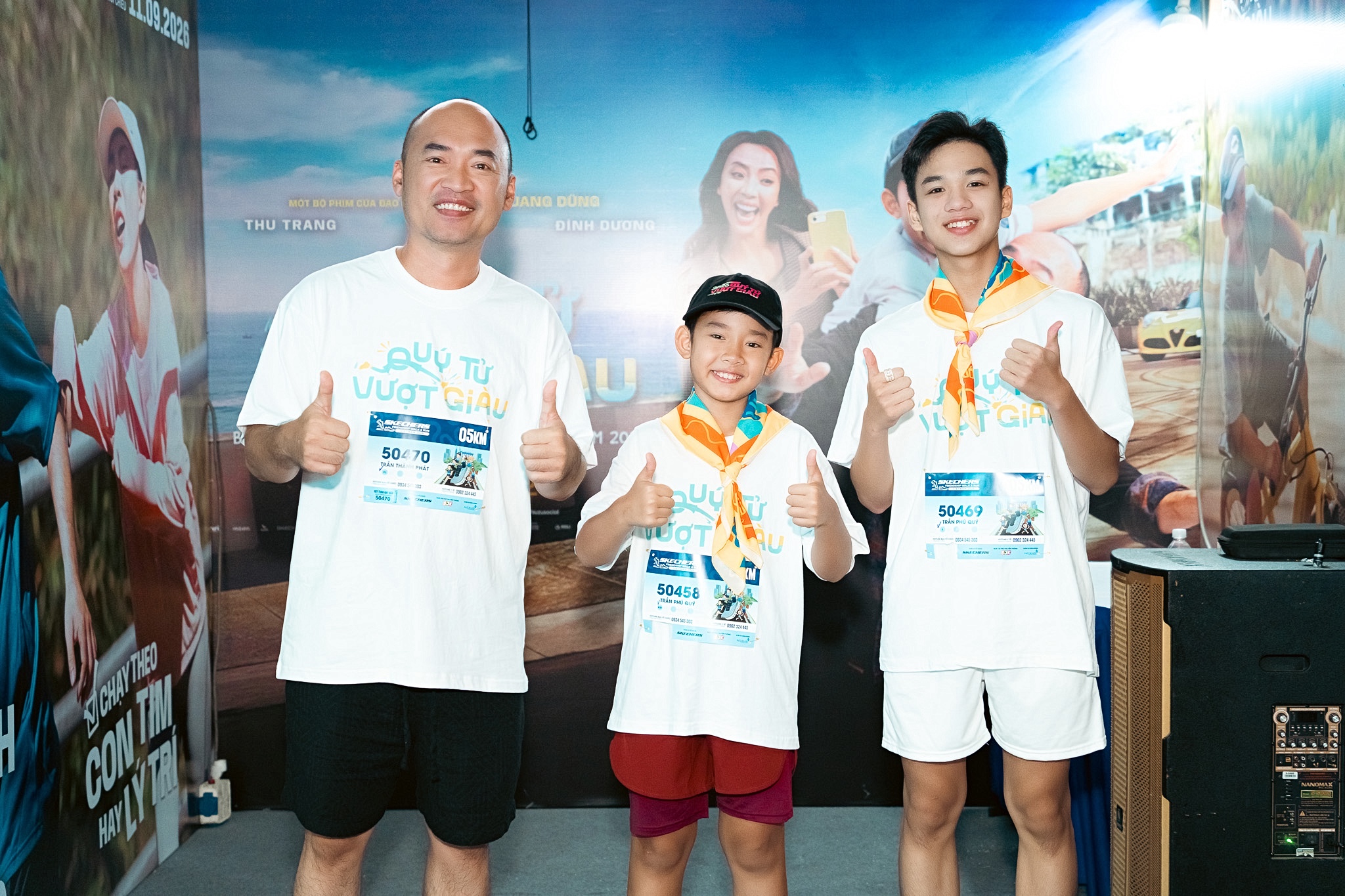 Tiến Luật cùng hai 