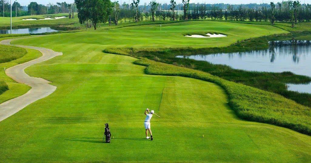 Đặc quyền “bước sang đường là tới sân golf” giúp Vinhomes Sài Gòn Park chinh phục giới thành đạt