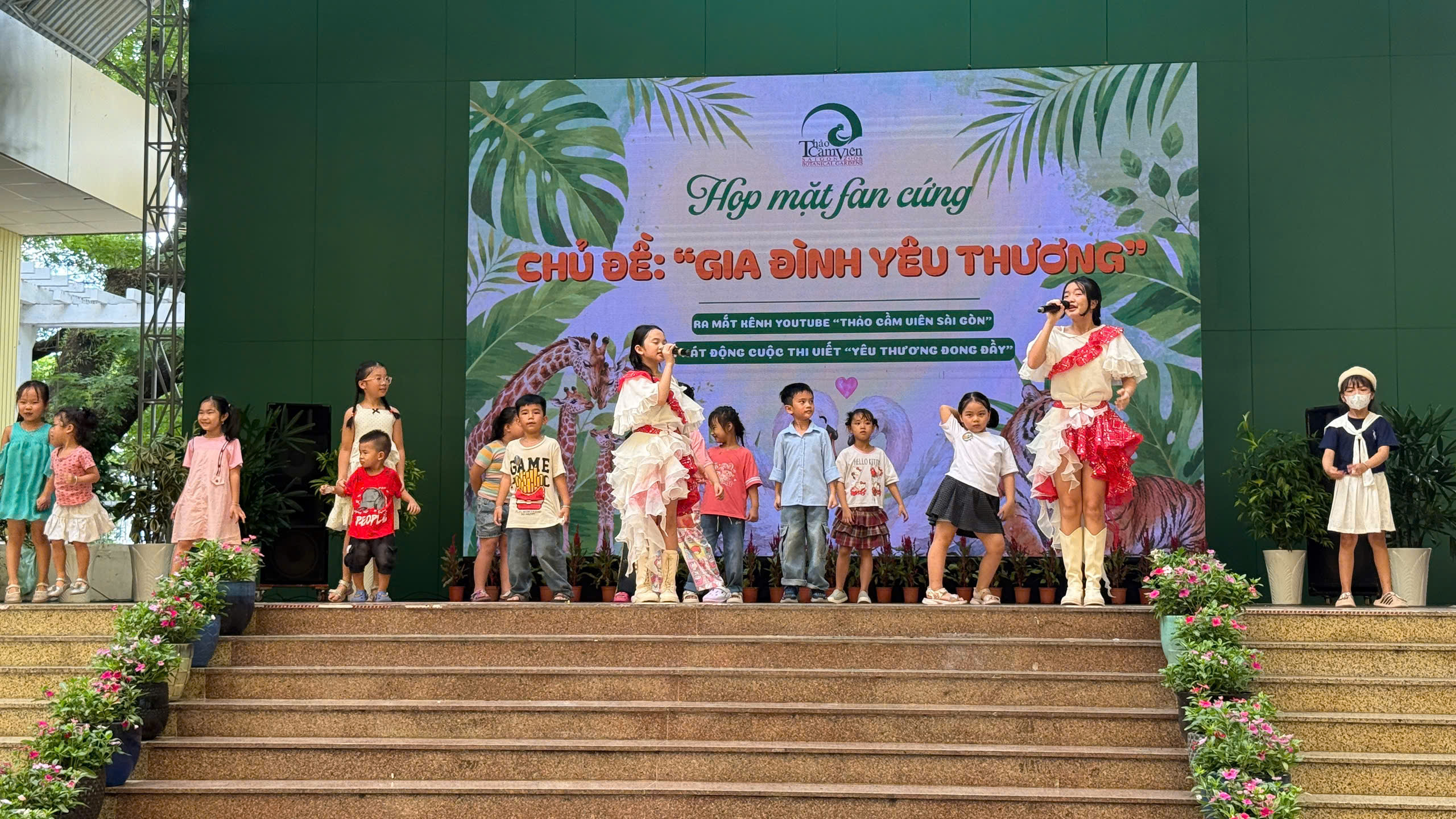 Thảo Cầm Viên lan tỏa yêu thương nhân Ngày Gia đình Việt Nam - Ảnh 1.