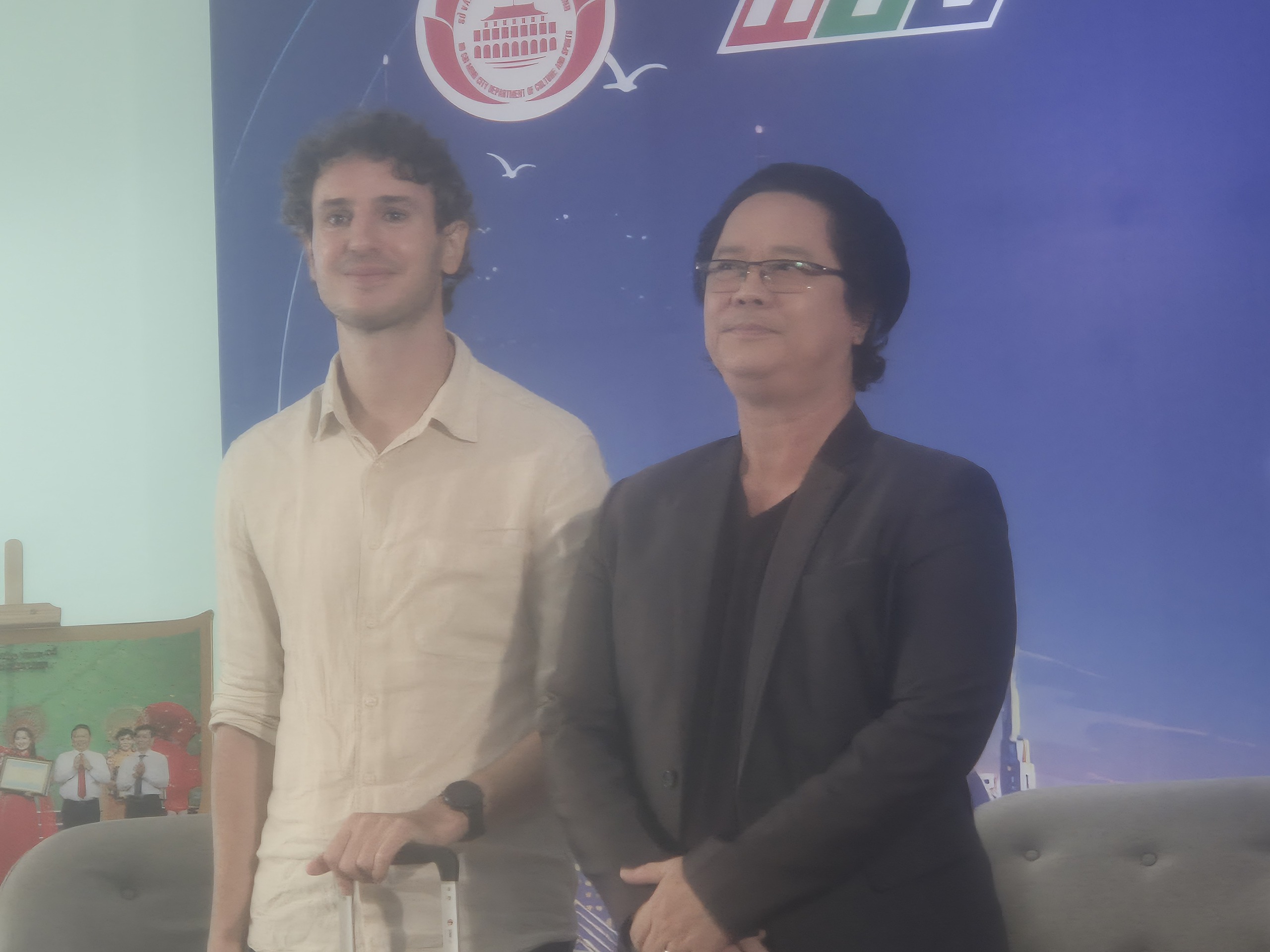 NSƯT Cát Tường, Công Hậu… nghe chuyện 