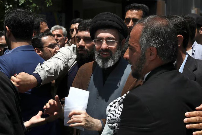 Chân dung tân lãnh tụ tối cao Iran Mojtaba Khamenei - Ảnh 1.