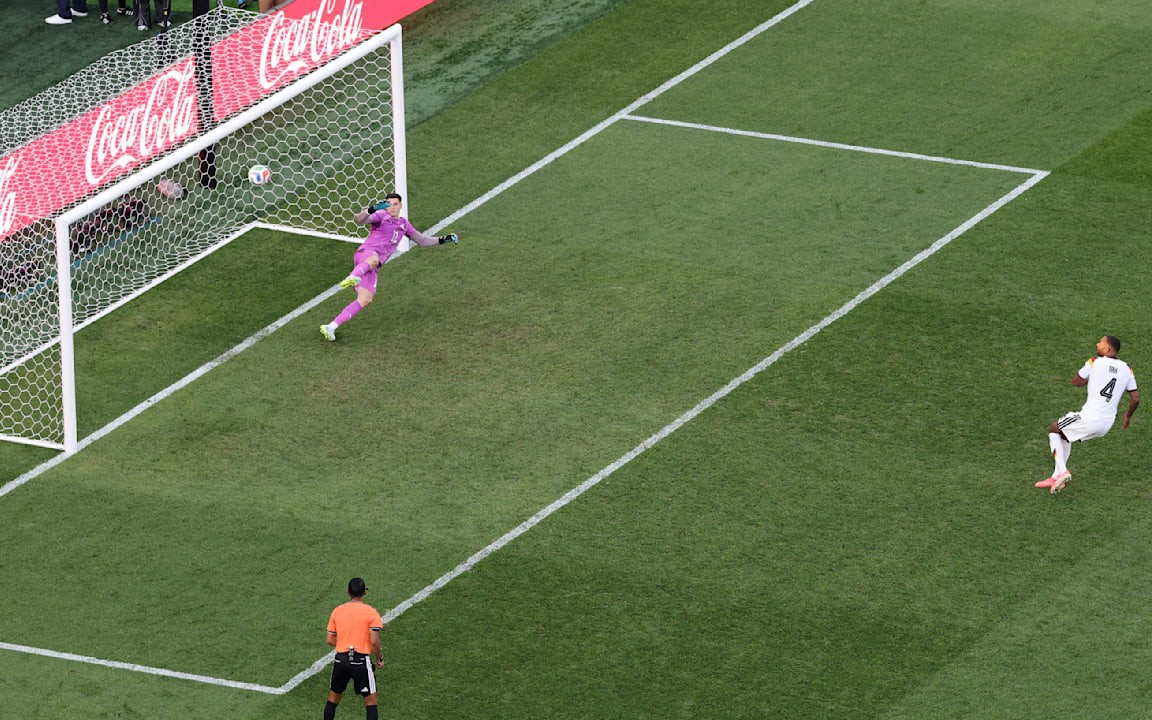 Highlight: Đức lần đầu gục ngã ở loạt luân lưu 11 m tại World Cup