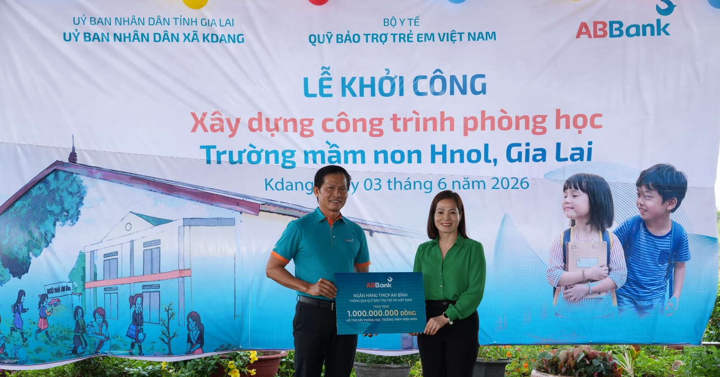 ABBank thêm “lớp học hạnh phúc” cho trẻ em Gia Lai