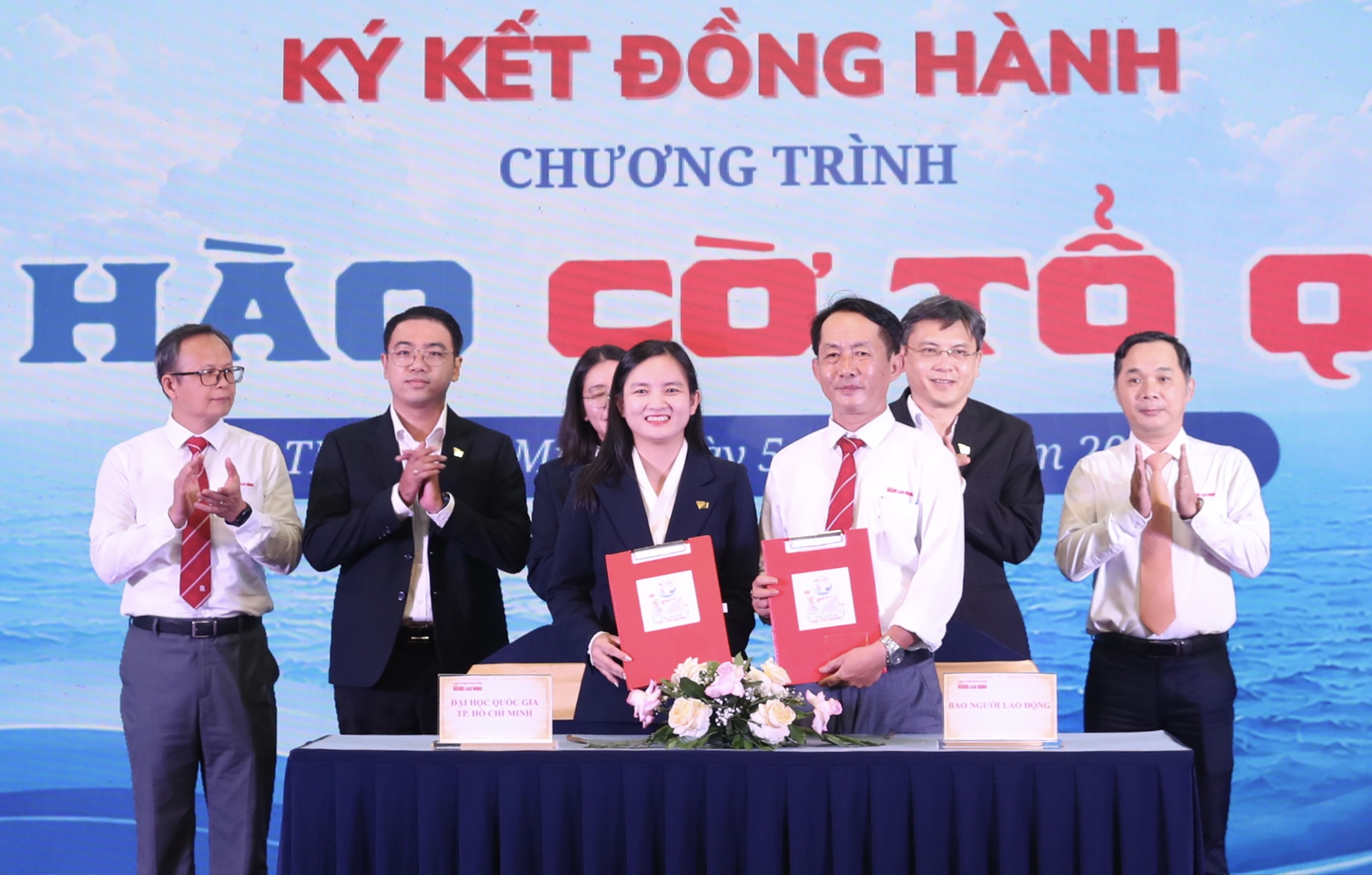 Toàn cảnh Lễ kỷ niệm 7 năm chương trình Tự hào cờ Tổ quốc - Ảnh 18.