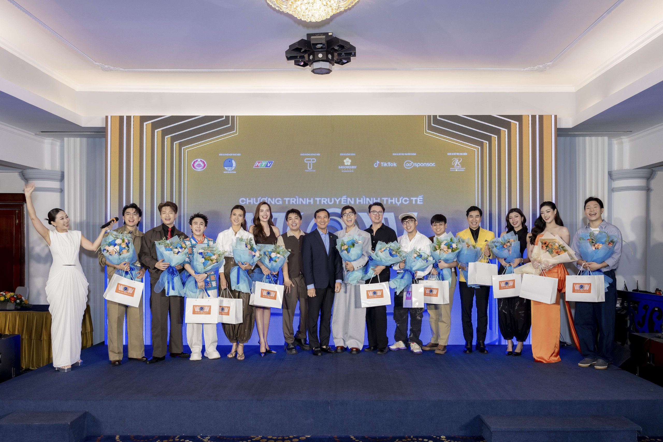 Dàn sao hạng A, hoa hậu và nam vương hội tụ tại họp báo ra mắt series thực tế WOW HO CHI MINH CITY  - Ảnh 1.