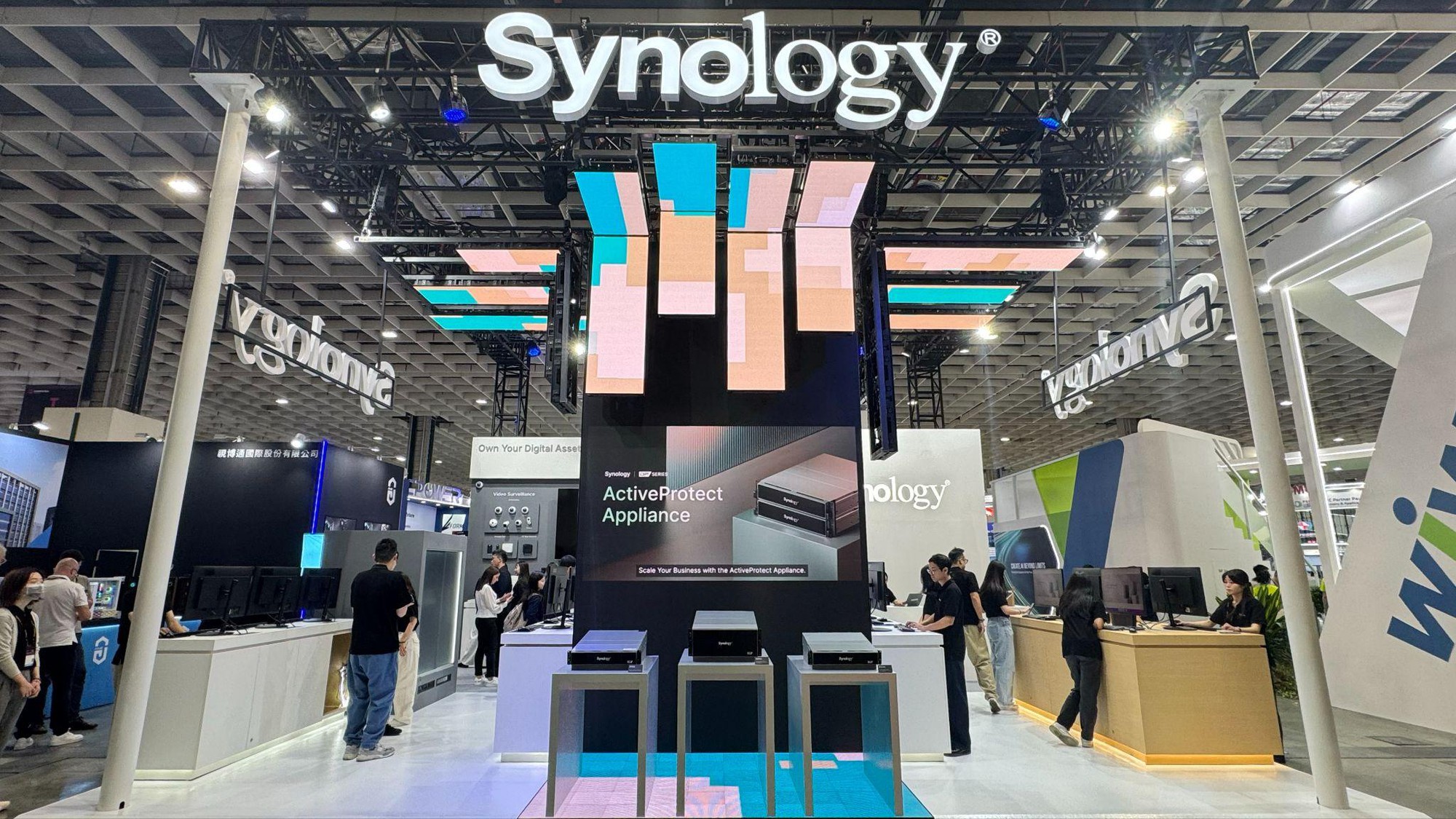Synology giới thiệu loạt giải pháp AI, bảo vệ dữ liệu và quản trị hạ tầng tại COMPUTEX 2026 - Ảnh 1.