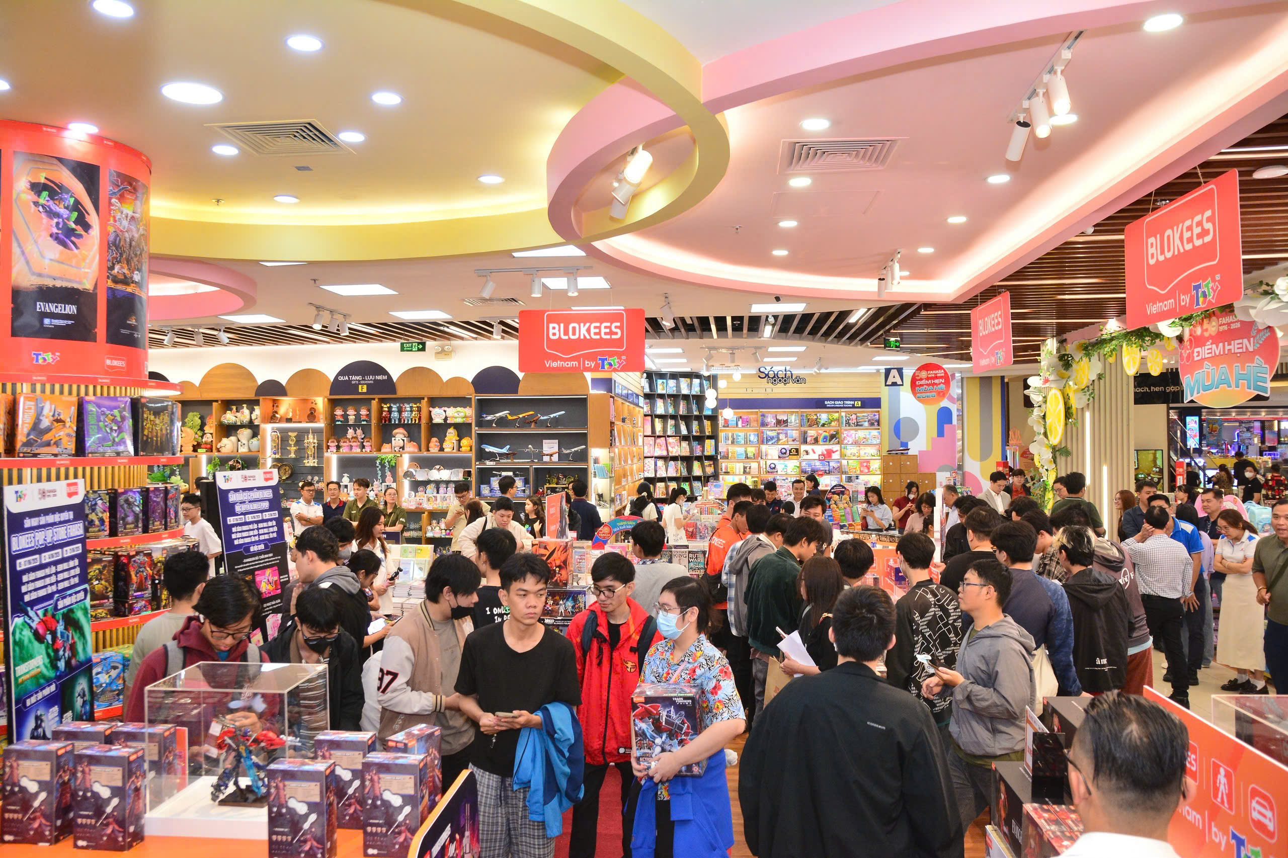 Điểm đến trải nghiệm và check in mùa hè dành cho giới trẻ  - Ảnh 1.