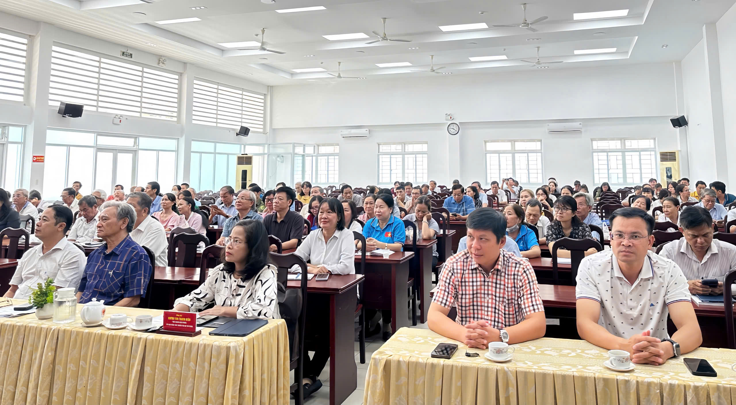 Gần 1.500 cán bộ, đảng viên phường Tăng Nhơn Phú học tập Nghị quyết 09-NQ/TW - Ảnh 4.