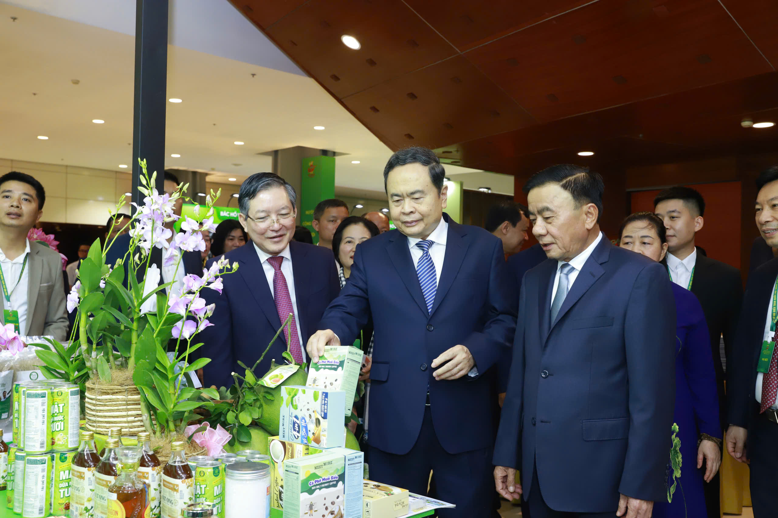Khai mạc Đại hội đại biểu hội nông dân Việt Nam lần thứ IX , nhiệm kỳ 2026 - 2031 - Ảnh 1.