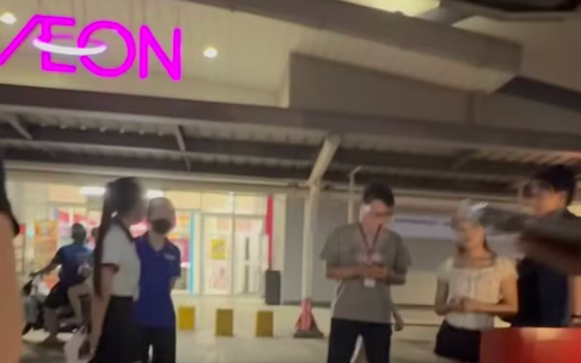 Diễn biến mới vụ việc nữ khách hàng tố bị quy chụp ăn cắp đồ ở Aeon - Ảnh 2.