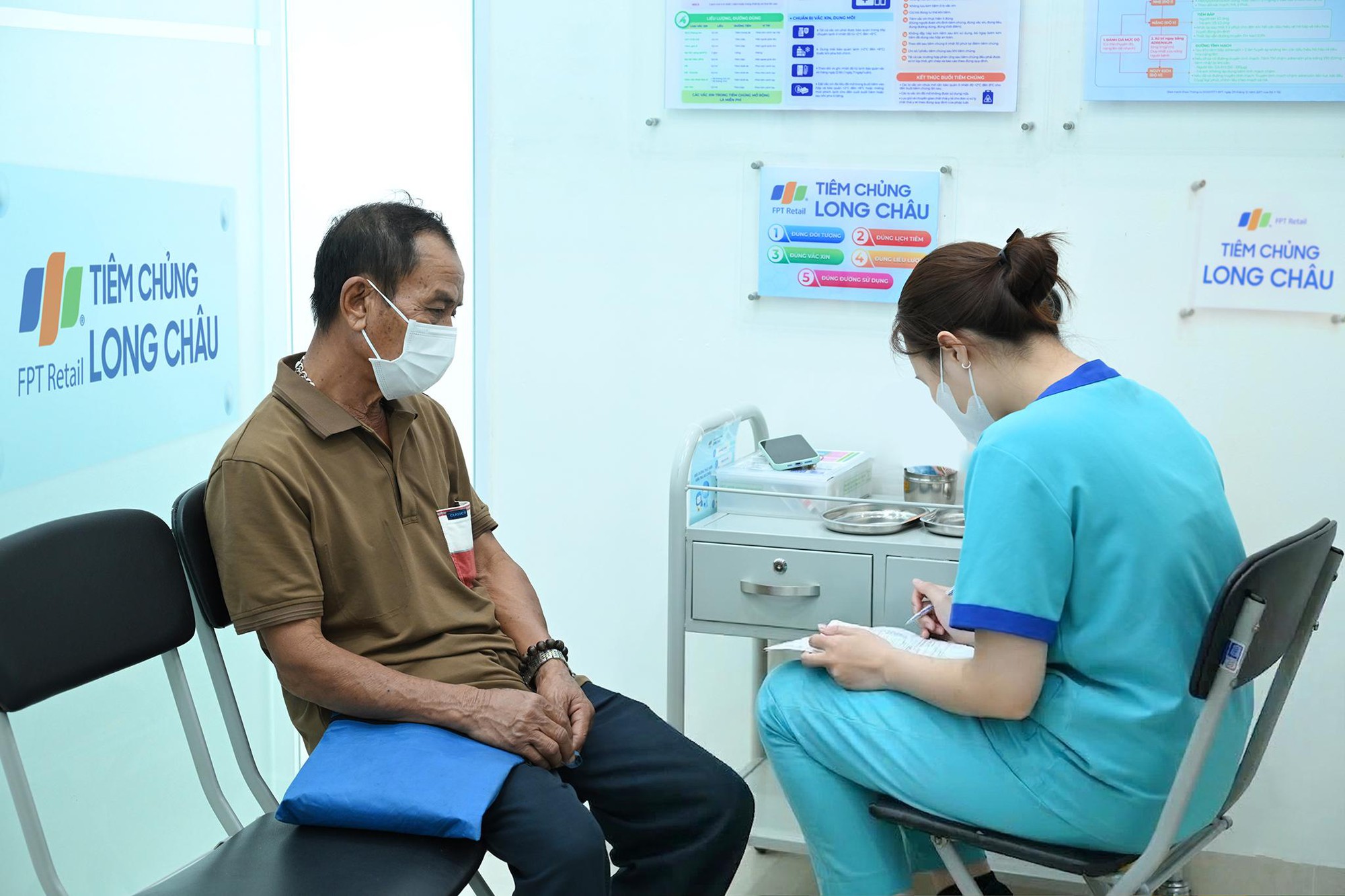 Chuyên gia dịch tễ cảnh báo nguy cơ sốt xuất huyết bùng phát trên diện rộng - Ảnh 2.