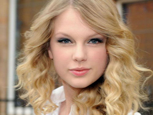 Sao ngoan Taylor Swift