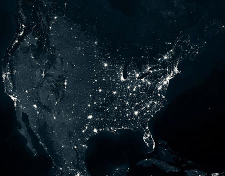 Khám phá những nơi sáng nhất thế giới vào ban đêm trên bản đồ ô nhiễm ánh sáng! Chỉ cần nhìn thấy đèn chiếu sáng trên bản đồ là bạn sẽ tìm thấy các địa điểm du lịch hoàn hảo để khám phá vào ban đêm.