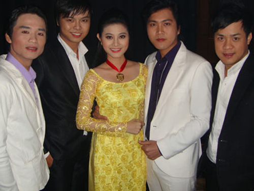 Mang vàng cải lương về đồng bằng