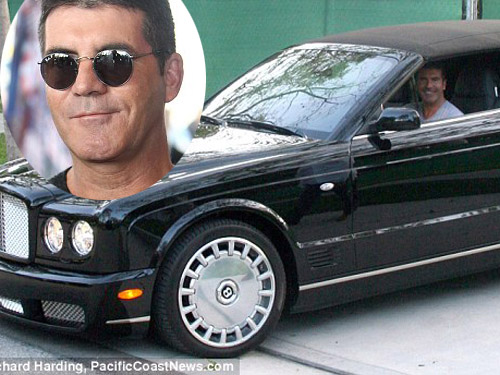 “Fan cuồng” xâm nhập biệt thự của Simon Cowell