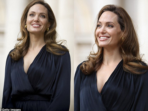 Angelina Jolie chống bạo lực tình dục