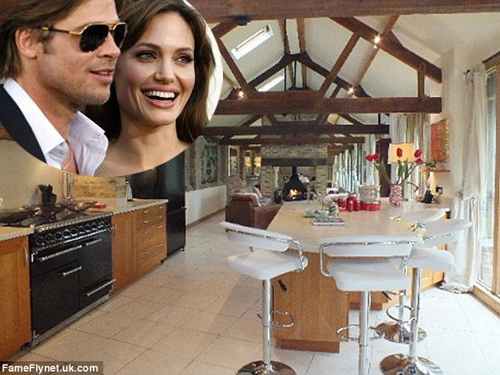 “Đột nhập” tổ ấm mới của Angelina-Brad và 6 con