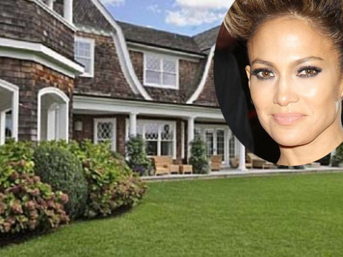 Jennifer Lopez tậu nhà sang sống cùng tình trẻ