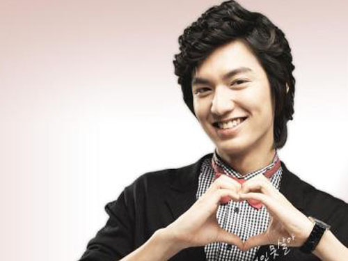 Hoãn sô diễn “đắt đỏ” của Lee Min Ho tại Hà Nội