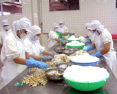 Giải bài toán tăng năng suất lao động - Ảnh 1.