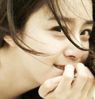 Kim Tae Hee nghỉ diễn đi du học