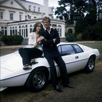 Đấu giá chiếc xe trong phim James Bond