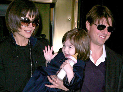 Tom Cruise khéo chiều vợ