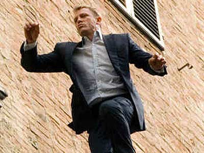 Những người thế mạng James Bond