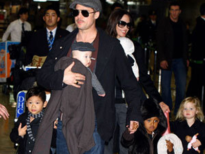 Vệ sĩ cũ muốn "khui" những bí mật của Brangelina