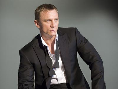 Daniel Craig tiếp tục làm James Bond