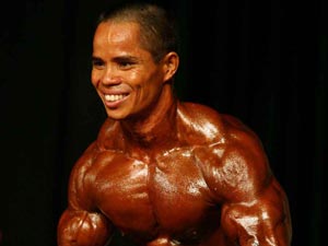 Phạm Văn Mách đăng quang lần 5
