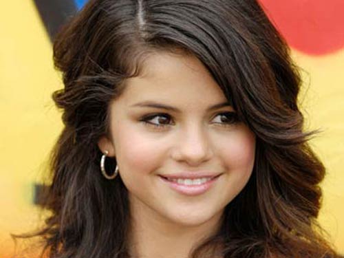 Selena Gomez - Mẫu hình mới của Hollywood