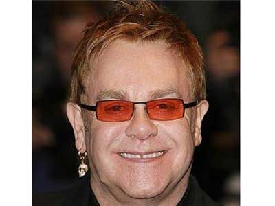 Mỹ bắt kẻ dọa giết Elton John