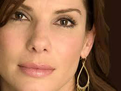 Sandra Bullock làm thủ tục ly dị