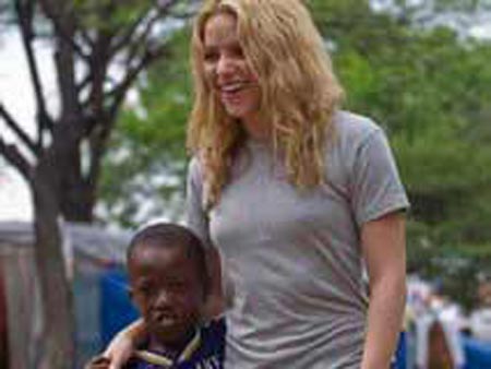 Shakira xây trường Haiti