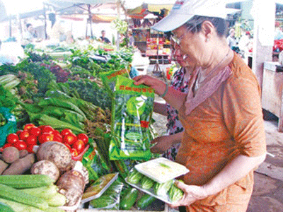 Rau sạch ra chợ