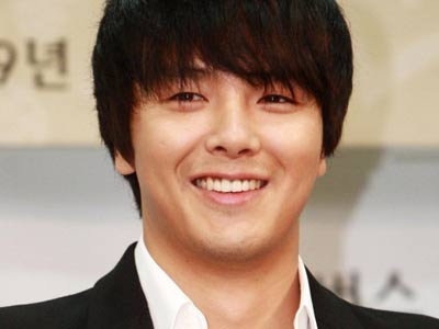 Diễn viên Park Yong Ha tự tử